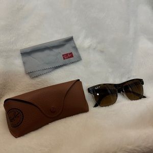 Ray Ban Clubmaster Oversized sunglasses